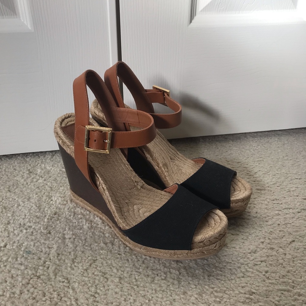 Tory Burch Wedge Sandals 9